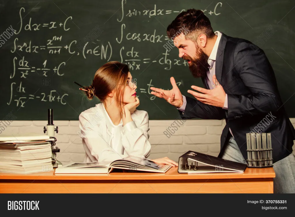 Decision-making by the academia in conflict resolution The decision-making by the academia in conflict resolution